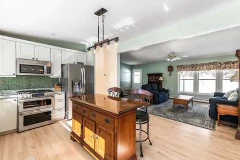 22 Fox Hollow Road Newbury NH 03255