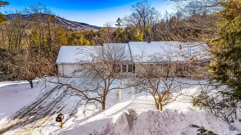 22 Fox Hollow Road Newbury NH 03255