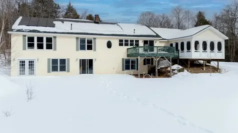 22 Fox Hollow Road Newbury NH 03255
