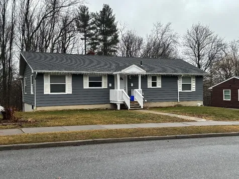 12 Cascade Court Essex VT 05452