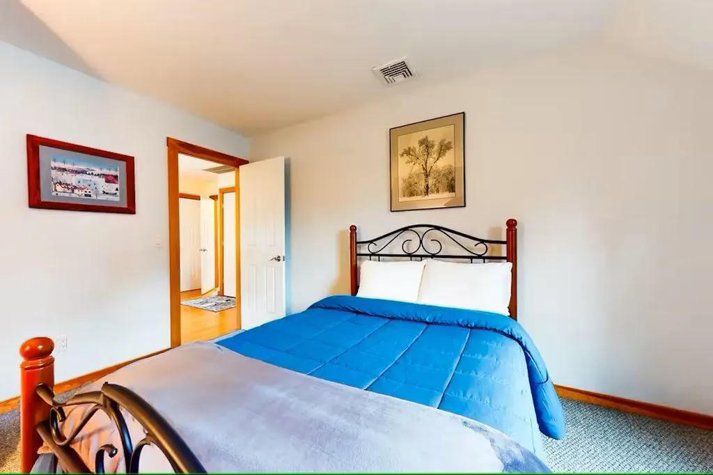 31 Joans Ridge Dover VT 05356