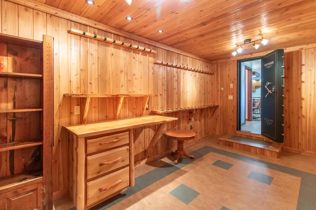 99 Ingalls Drive Irasburg VT 05845