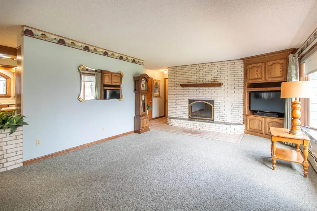 99 Ingalls Drive Irasburg VT 05845