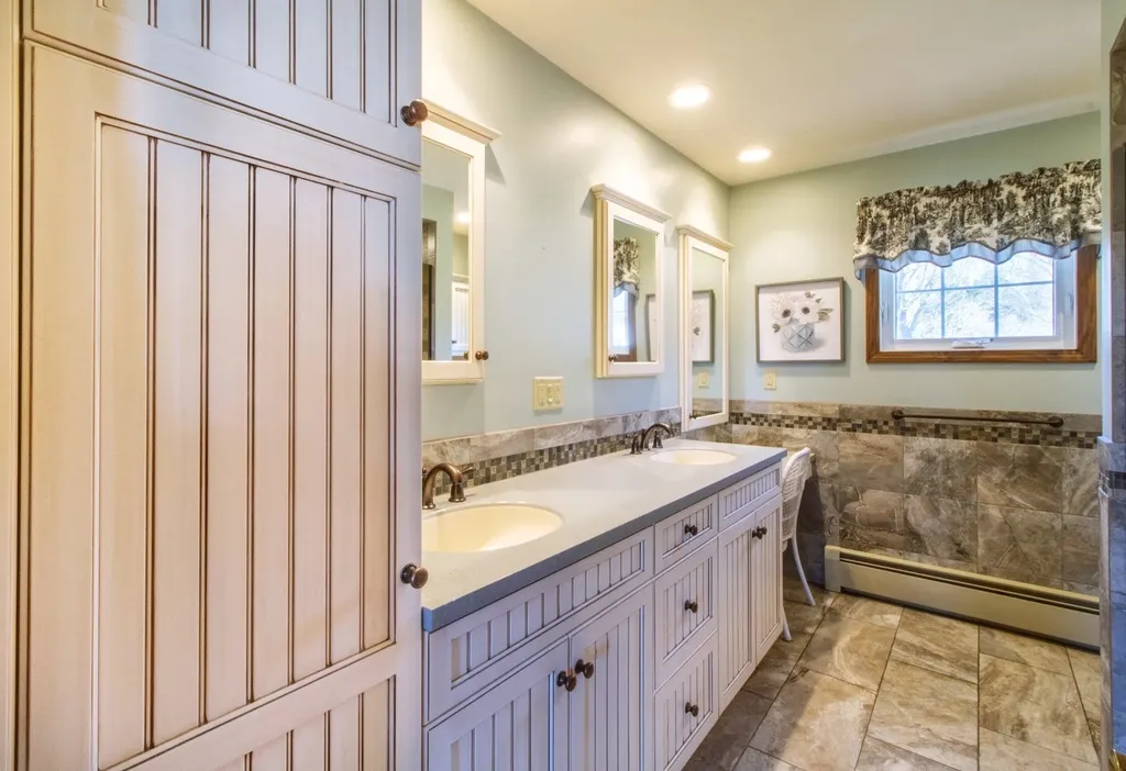 99 Ingalls Drive Irasburg VT 05845