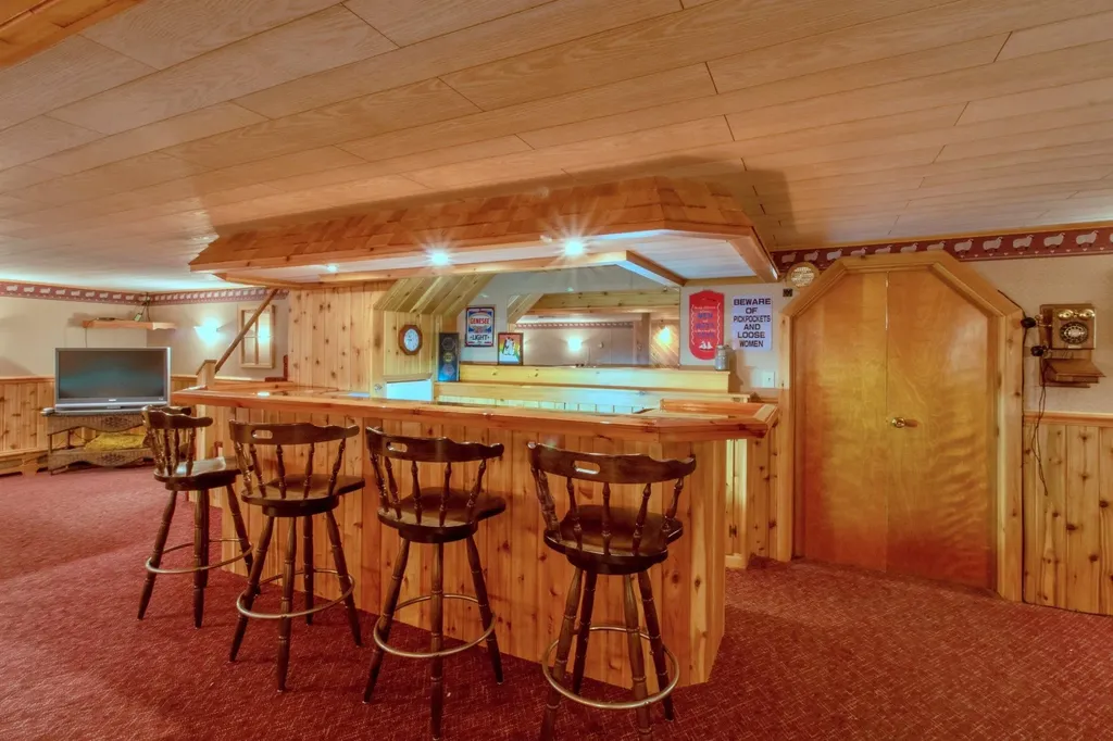 99 Ingalls Drive Irasburg VT 05845