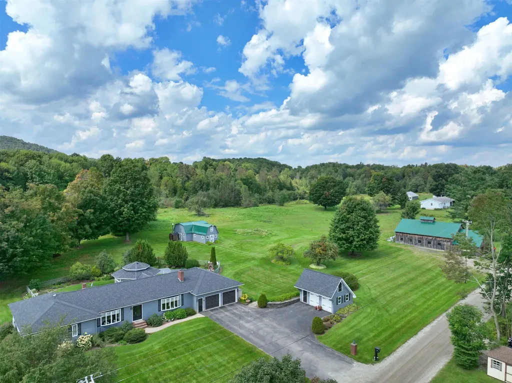 99 Ingalls Drive Irasburg VT 05845