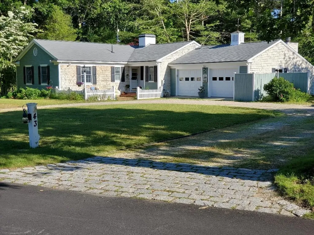 43 Poponessett Road Cotuit MA 02635