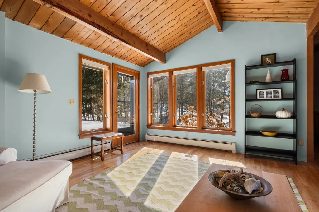 38 Gilcrist Road Stowe VT 05672