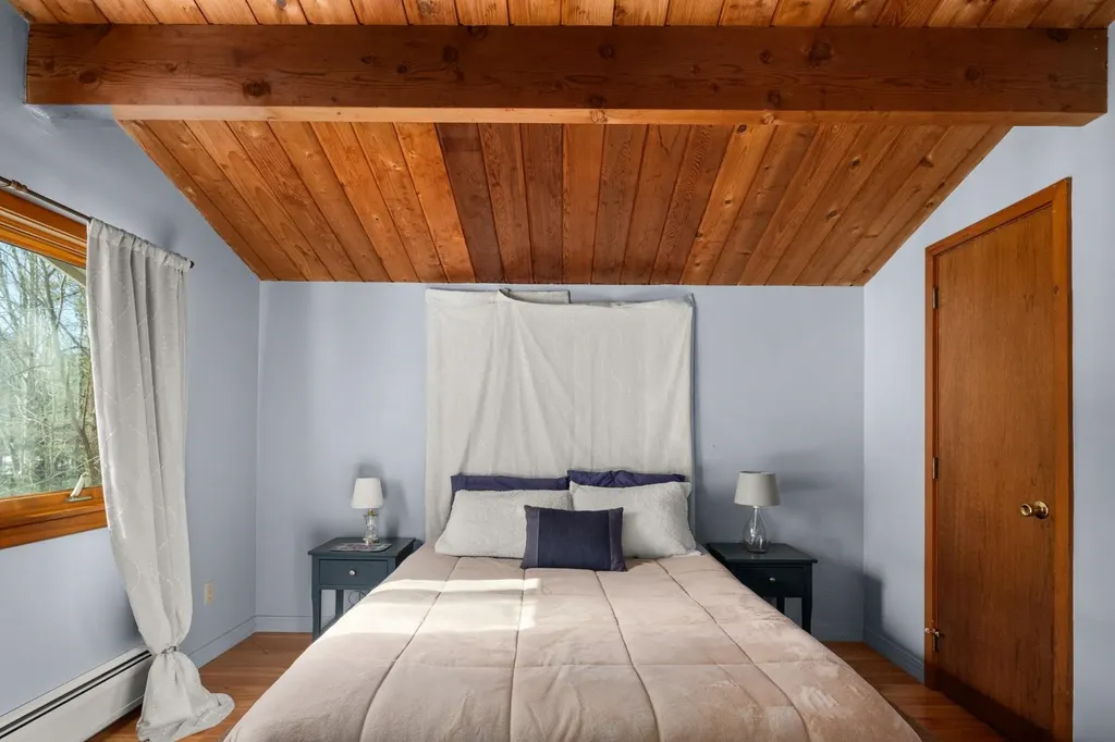 38 Gilcrist Road Stowe VT 05672