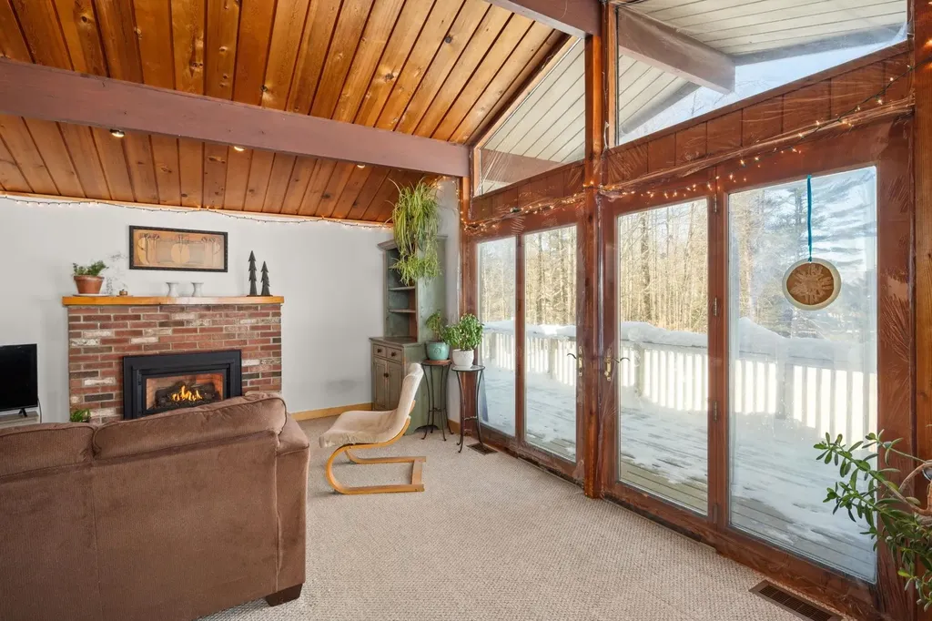 38 Gilcrist Road Stowe VT 05672