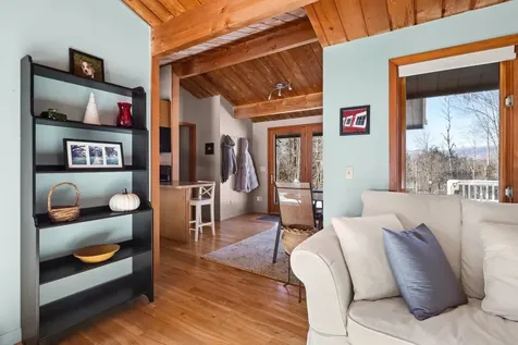 38 Gilcrist Road Stowe VT 05672