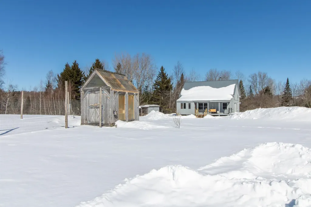 1602 Bear Mountain Road Troy VT 05859