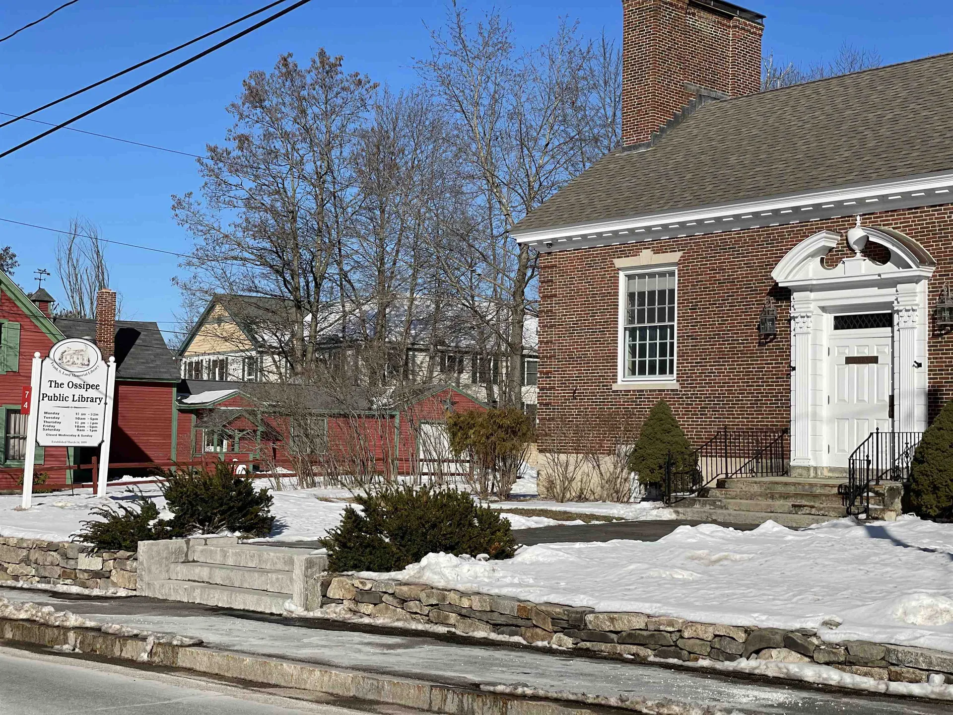 20 Barrington Circle Ossipee NH 03814