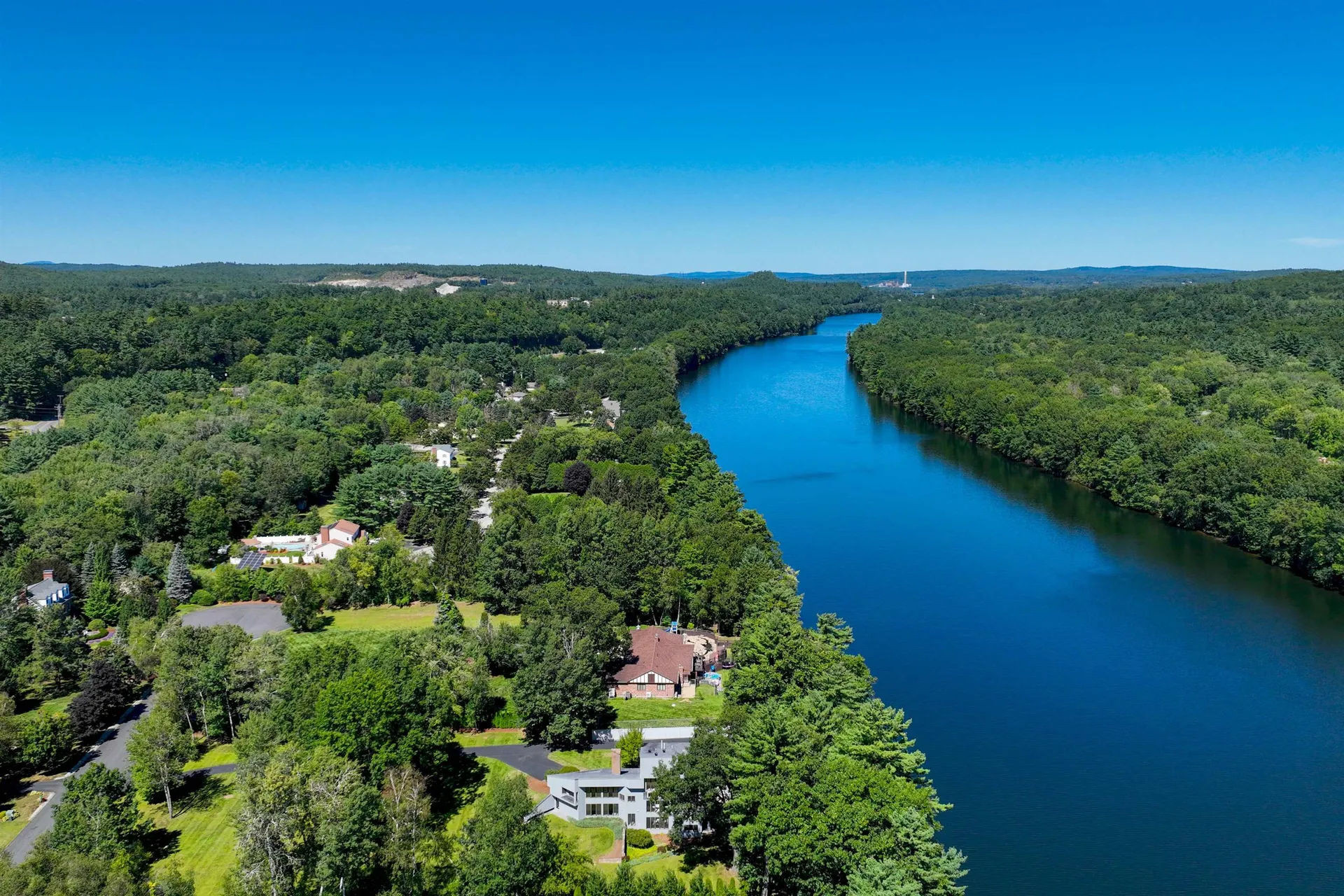 164 Chauncey Avenue Manchester NH 03104