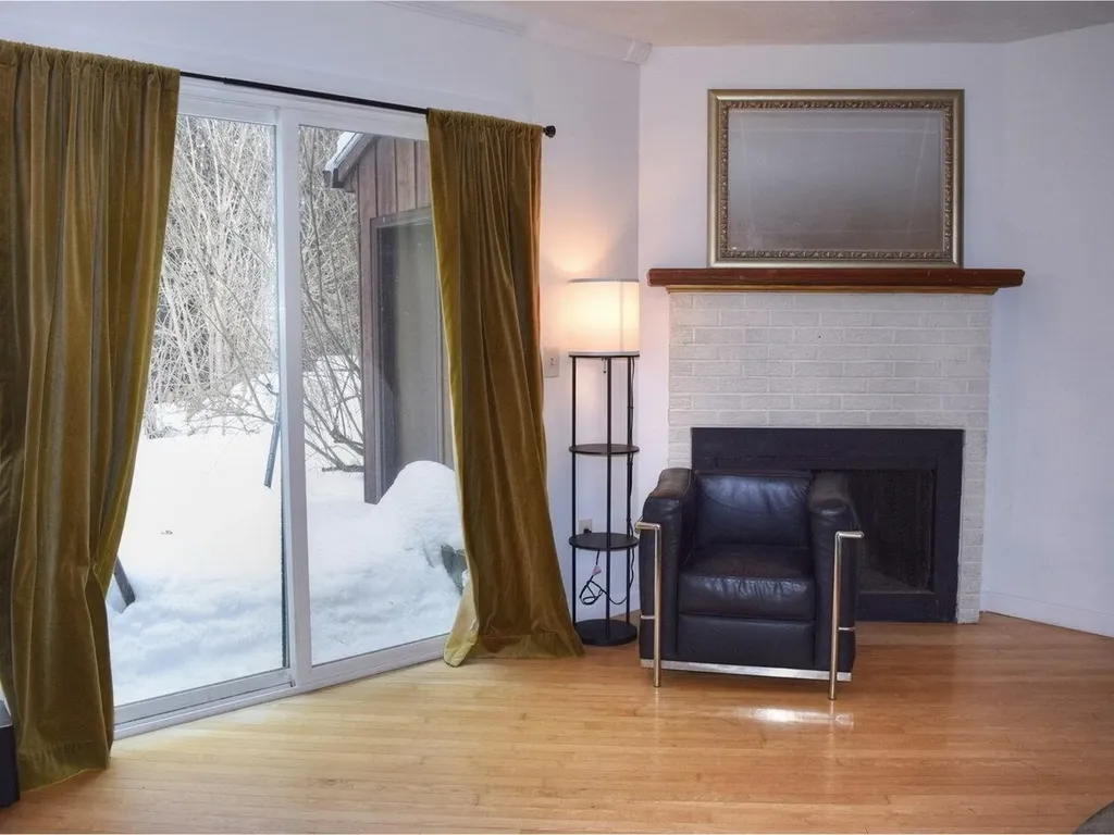 20 Greenfield Road Essex Junction VT 05452