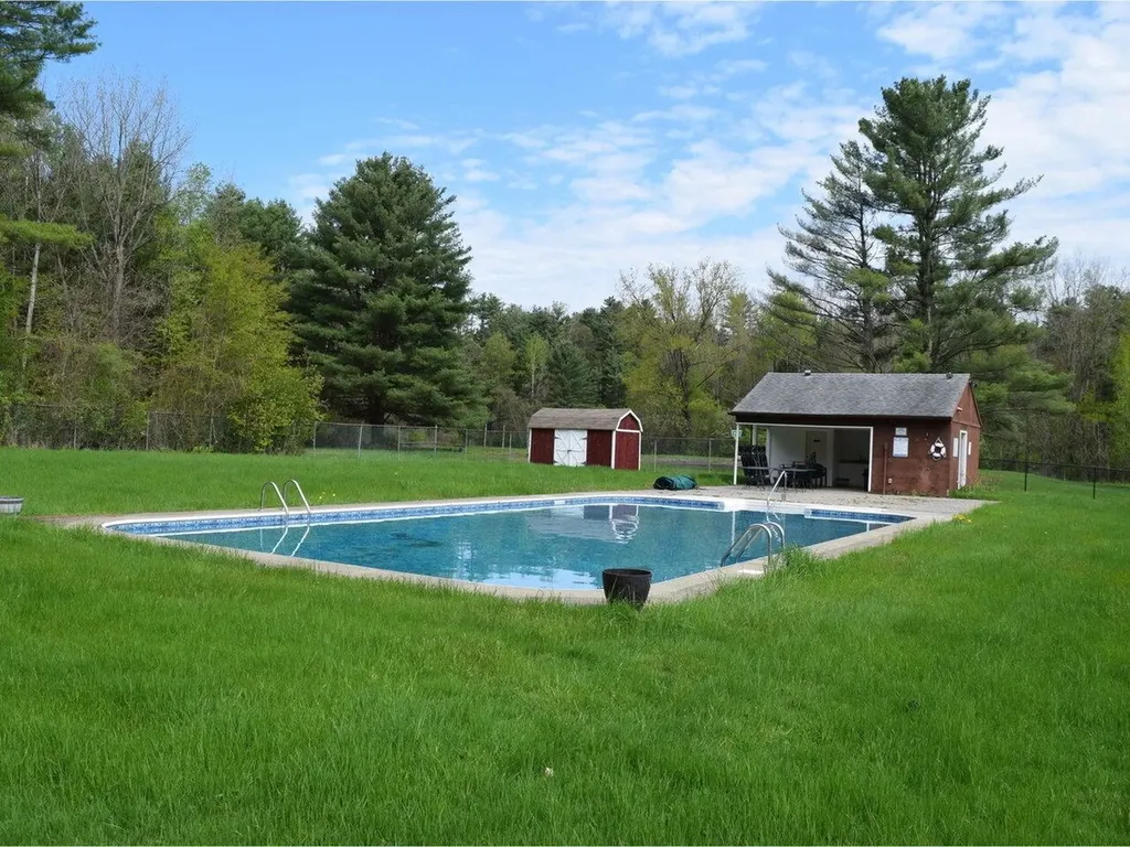 20 Greenfield Road Essex Junction VT 05452