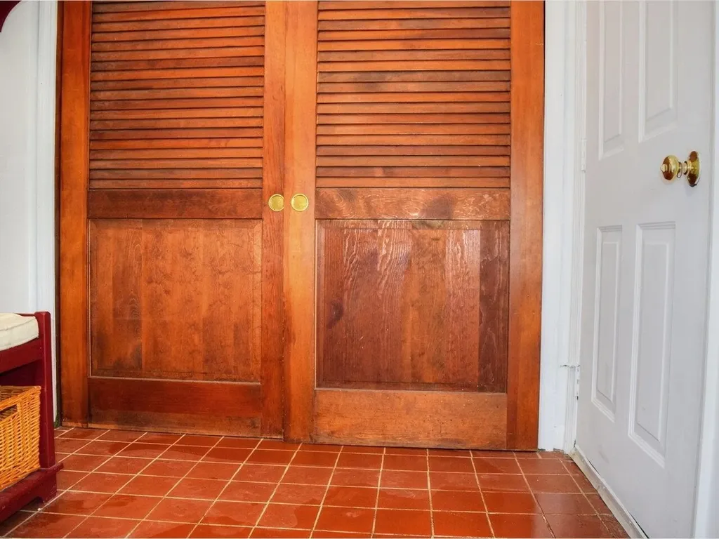 20 Greenfield Road Essex Junction VT 05452