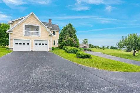 302 Ledge Hill Drive Georgia VT 05478