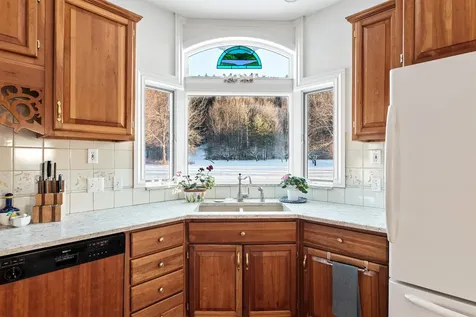 302 Ledge Hill Drive Georgia VT 05478