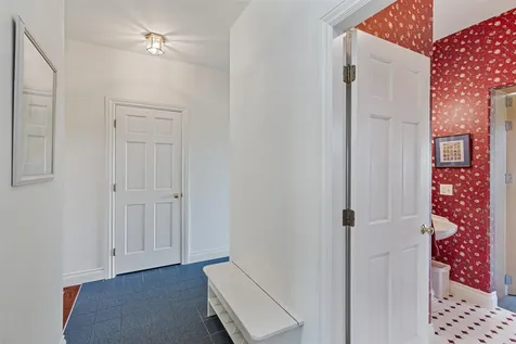 302 Ledge Hill Drive Georgia VT 05478