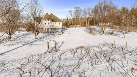 302 Ledge Hill Drive Georgia VT 05478