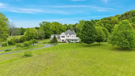 302 Ledge Hill Drive Georgia VT 05478