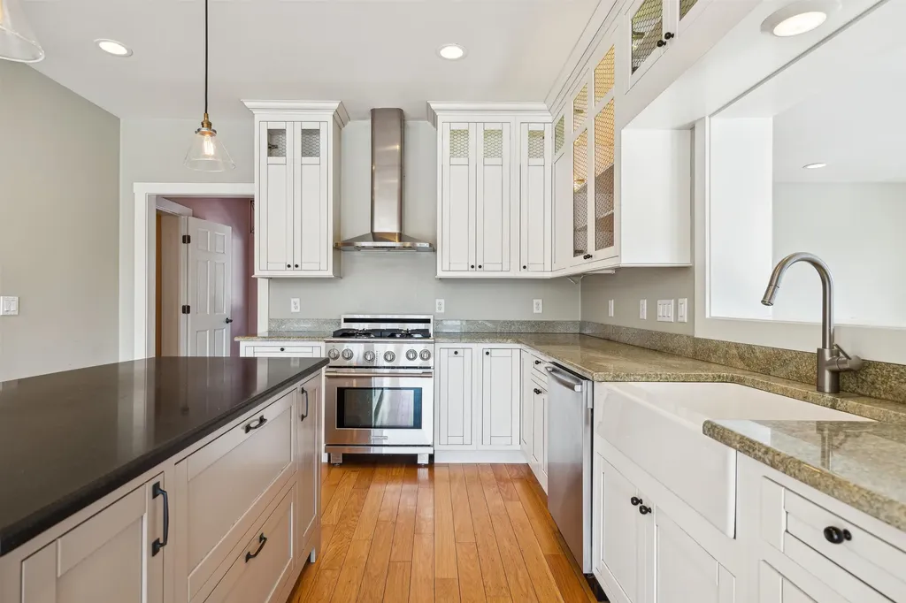 415 Stowell Road Thetford VT 05075