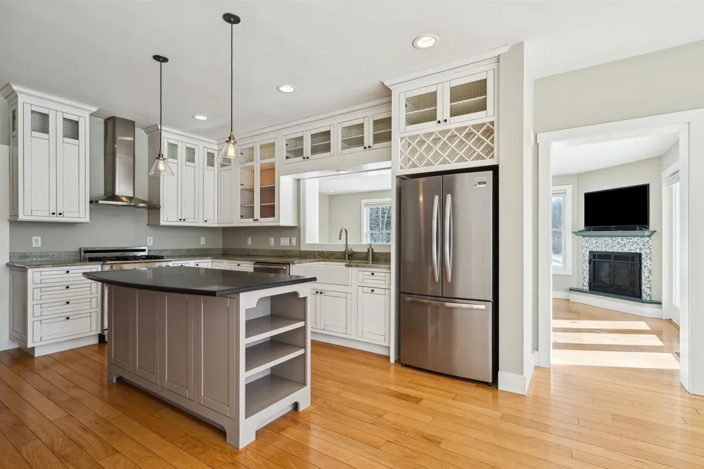 415 Stowell Road Thetford VT 05075