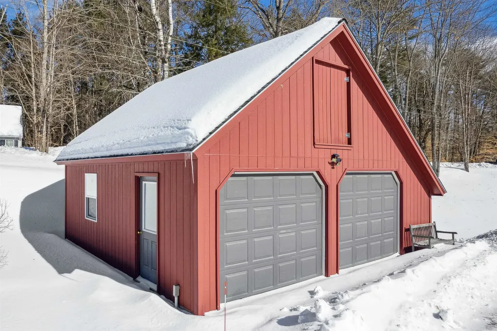 415 Stowell Road Thetford VT 05075