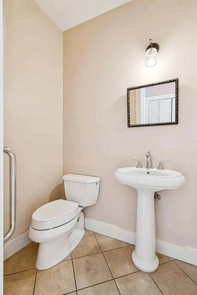 415 Stowell Road Thetford VT 05075