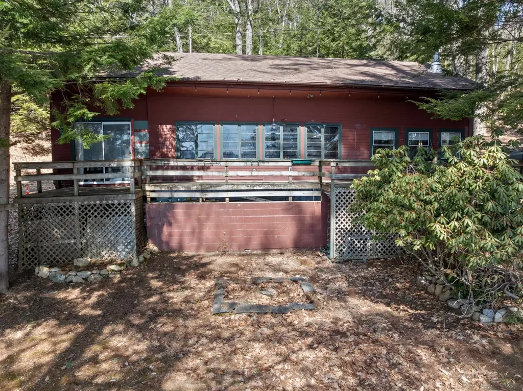 38 Brookside Lane Center Harbor NH 03226