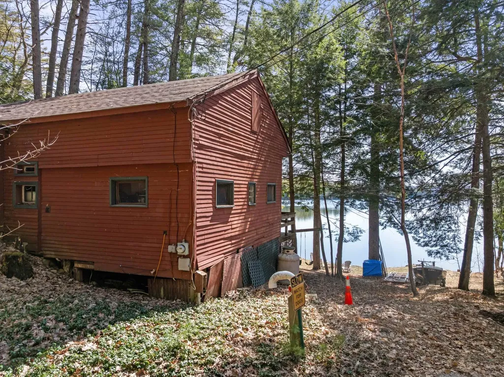 38 Brookside Lane Center Harbor NH 03226