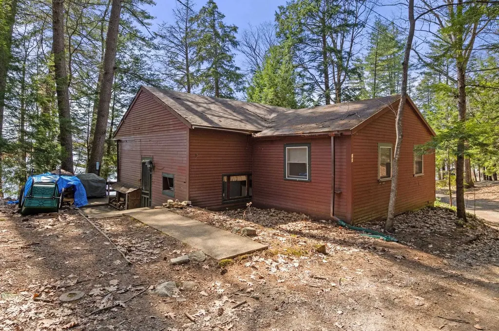 38 Brookside Lane Center Harbor NH 03226