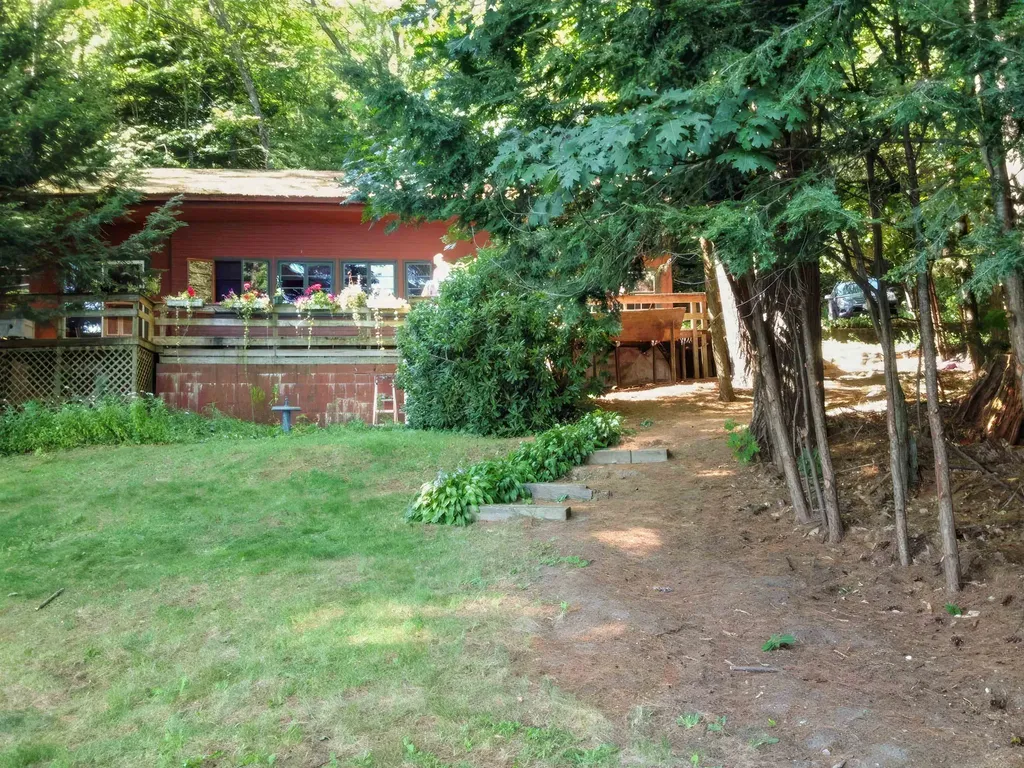 38 Brookside Lane Center Harbor NH 03226