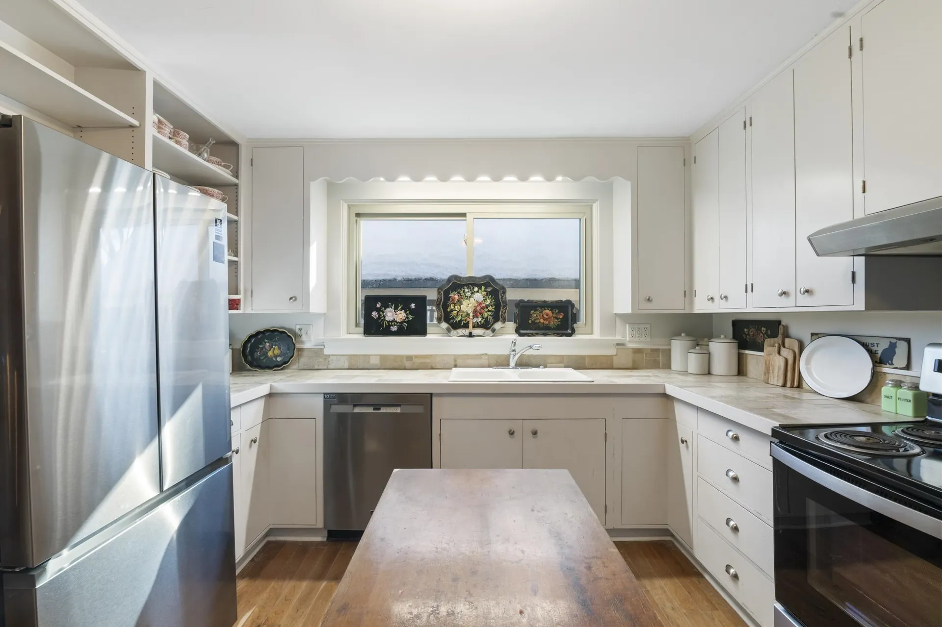 52 Belmont Avenue Brattleboro VT 05301