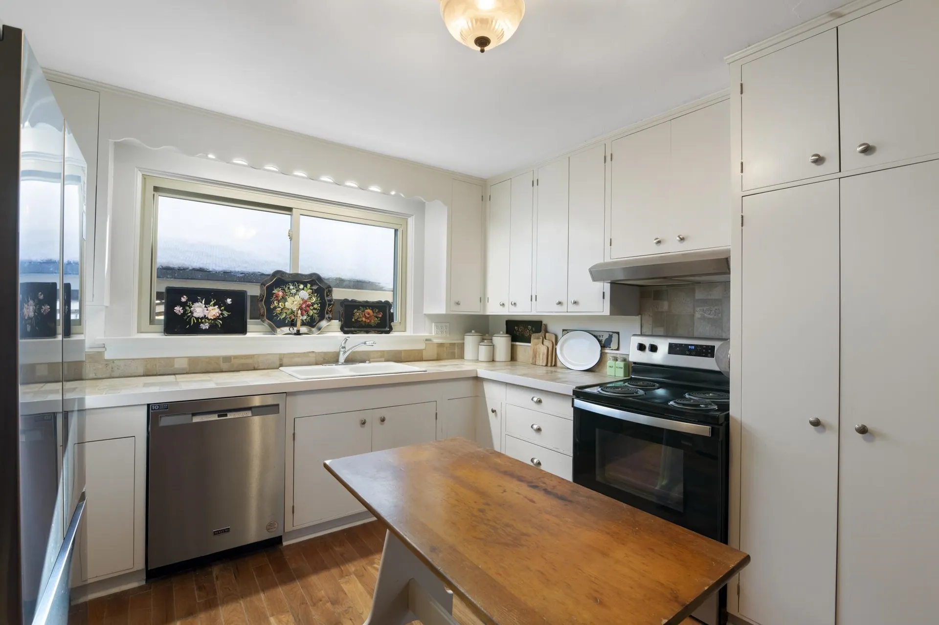 52 Belmont Avenue Brattleboro VT 05301