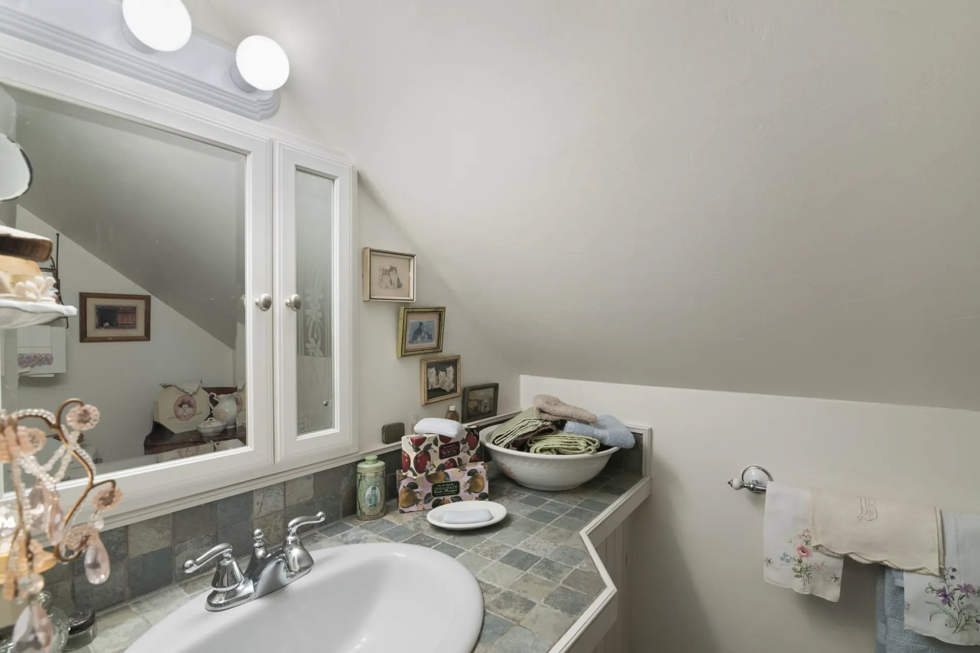 52 Belmont Avenue Brattleboro VT 05301