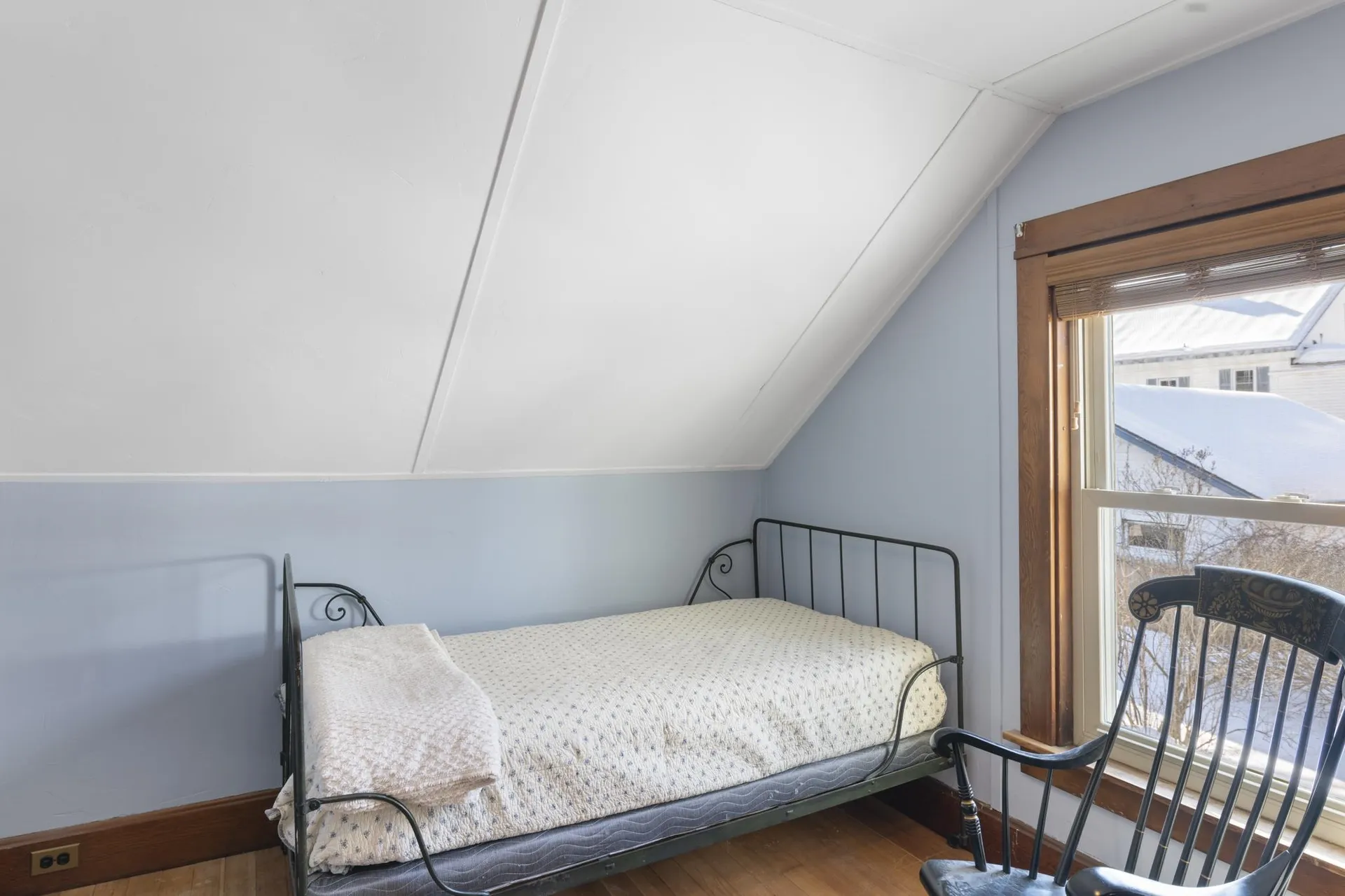 52 Belmont Avenue Brattleboro VT 05301