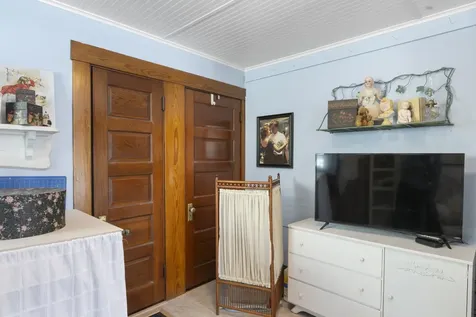 52 Belmont Avenue Brattleboro VT 05301