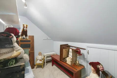 52 Belmont Avenue Brattleboro VT 05301