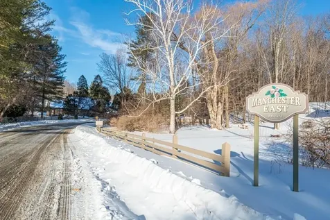 22 Slate Circle Manchester VT 05255