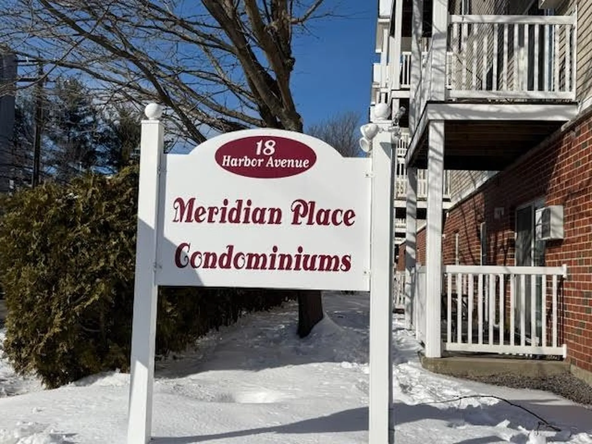 18 Harbor Avenue Nashua NH 03060