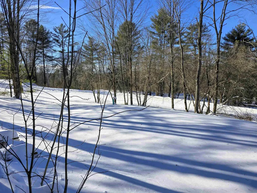 82 Hodge Hill Road Lisbon NH 03585