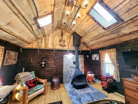 82 Hodge Hill Road Lisbon NH 03585