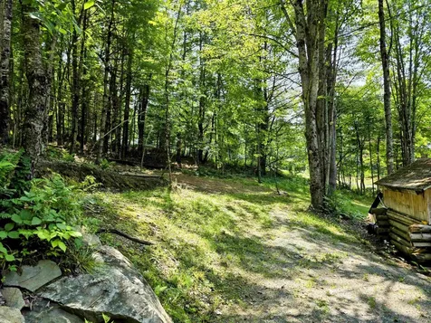 82 Hodge Hill Road Lisbon NH 03585