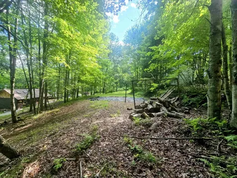 82 Hodge Hill Road Lisbon NH 03585