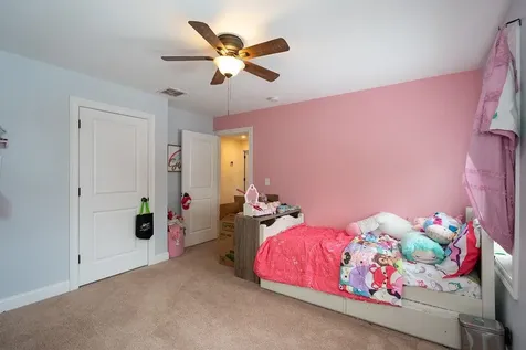 47 Greenbriar Drive Eliot ME 03903