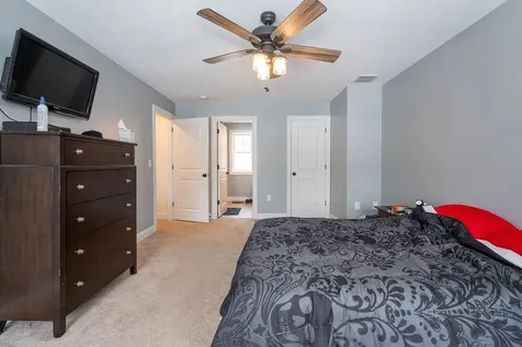 47 Greenbriar Drive Eliot ME 03903