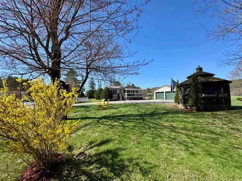 70 Horse Meadow Road Haverhill NH 03774