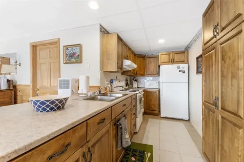 2002 N Main Street Pittsburg NH 03592